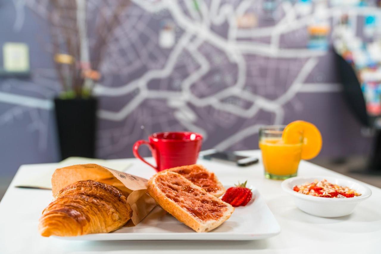 Ibis Styles Chambery Centre Gare Hotell Exteriör bild