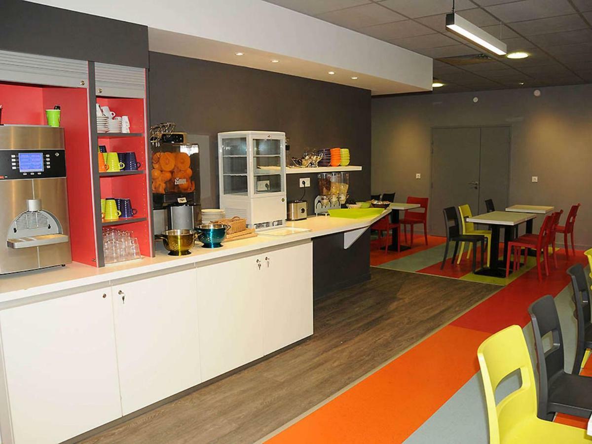Ibis Styles Chambery Centre Gare Hotell Exteriör bild